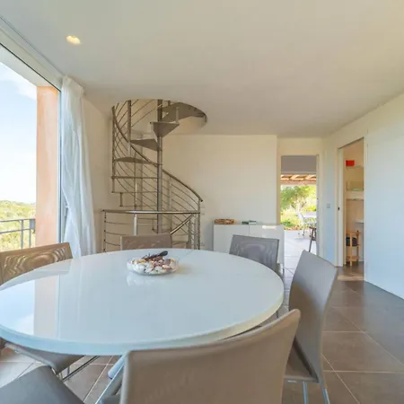 Villa Nuraghe - By Searly Costa Dorata